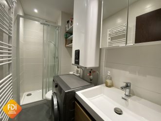 property v890090712 3