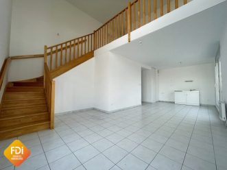 property v1290089922 1