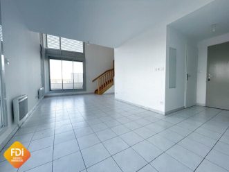 property v1290089922 2