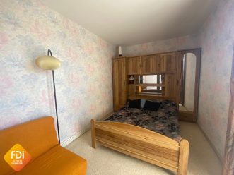property v40091215 2
