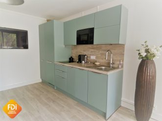 property v710019614 2