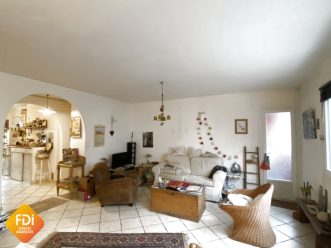 property v880039032 1