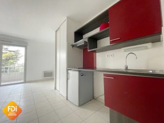 property v1290089793 3
