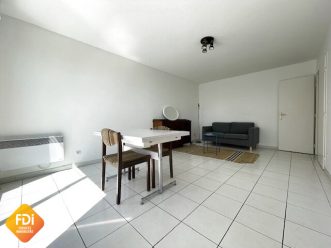 property v1290093256 3