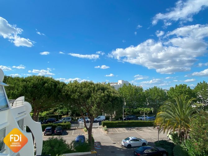 property v1390094680 0