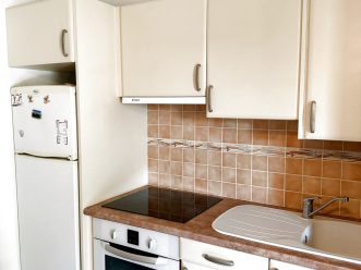 property v40091221 2