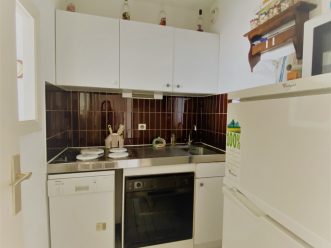 property v890041417 3
