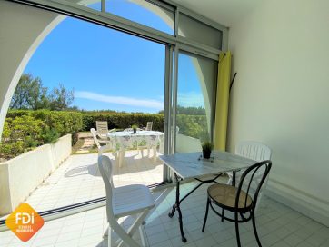 property v890093380 0
