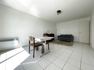 property v1290093256 3