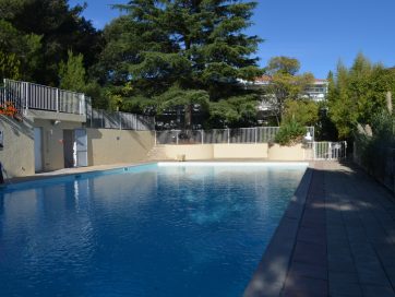 property v1310092339 0