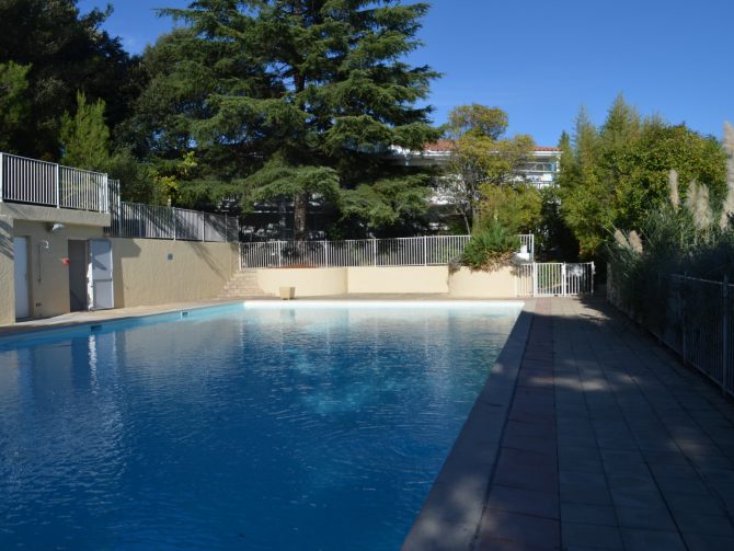 property v1310092339 0
