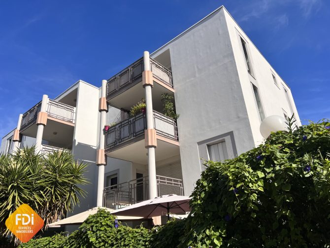 property v1310094325 0