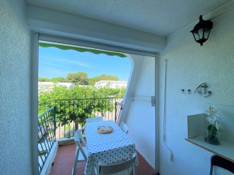property v1360088635 1