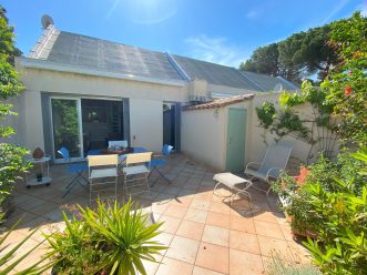 property v1360089016 4