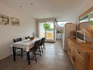 property v1360092167 0