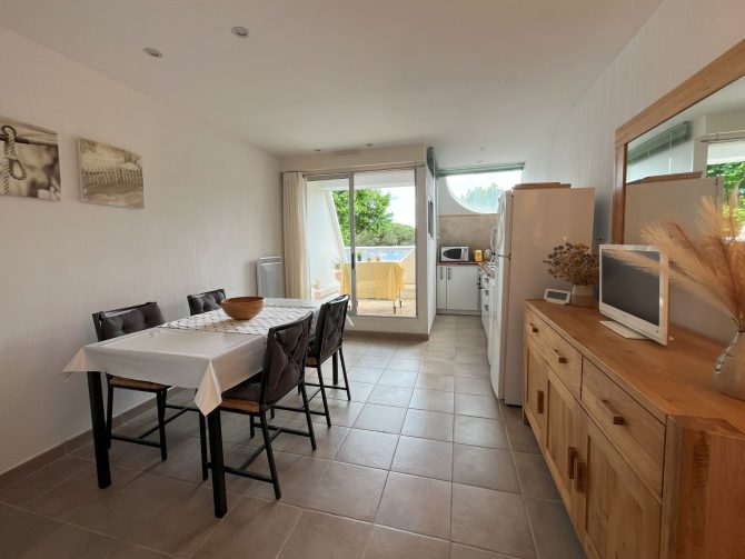 property v1360092167 0