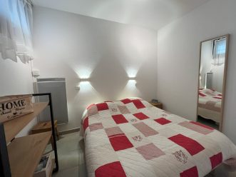 property v1360092167 4