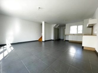 property v1360093369 2
