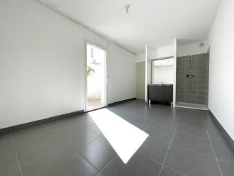 property v1360093369 4