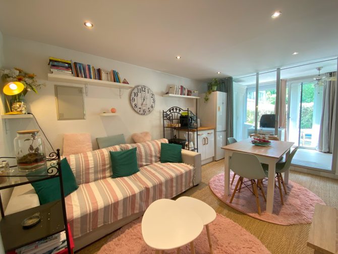 property v1390094860 0