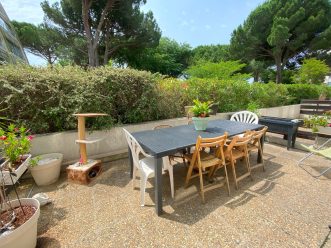 property v1390094860 4