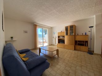 property v1390094957 3