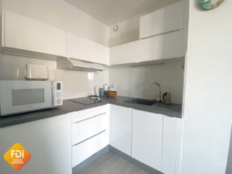 property v40090881 2
