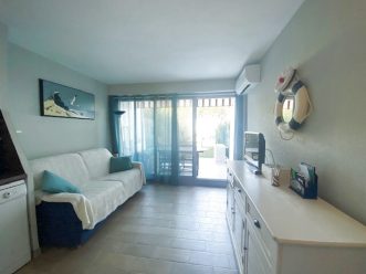 property v40092165 3