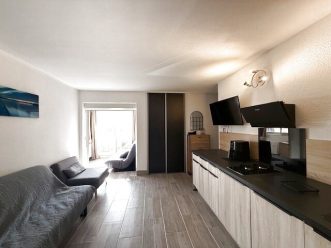 property v40092547 1