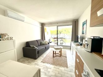 property v40095335 1