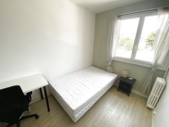 property v880093690 3