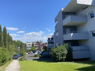 property v880093855 1