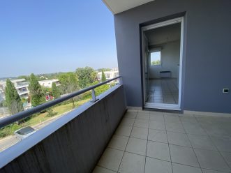 property v880093855 3