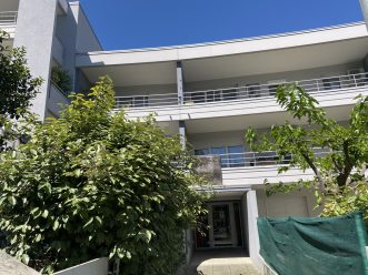 property v880093855 4