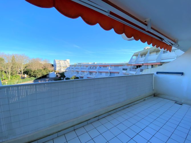 property v890090323 0