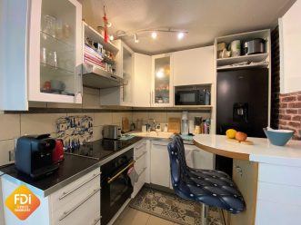 property v890094455 3