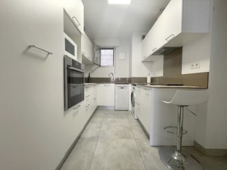 property v1290091846 3