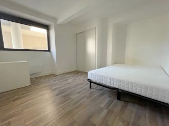 property v1290091993 4