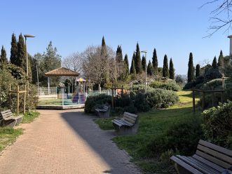 property v1310093193 1