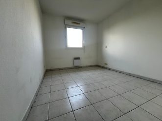 property v1320095650 3