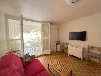 property v1390095239 2