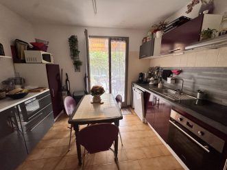 property v40088725 2