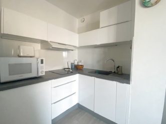 property v40090881 2