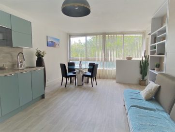 property v710019614 0