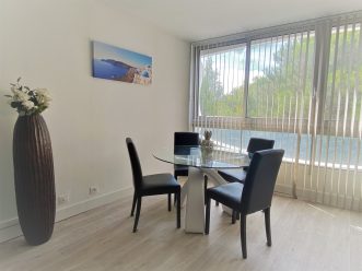property v710019614 3