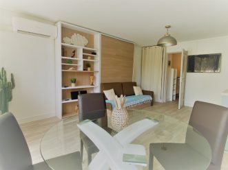 property v710019614 4