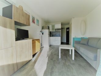 property v710038242 2