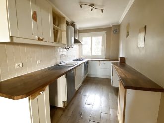 property v880068361 1