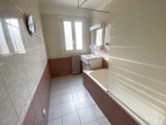 property v880068361 4