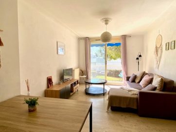 property v880095303 0